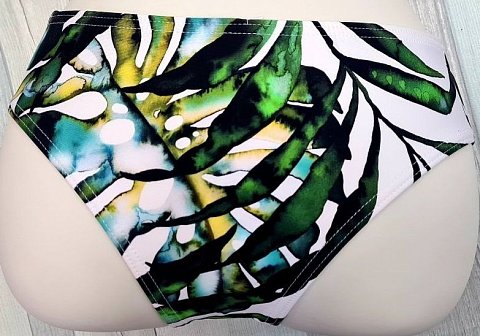 Плавки-слипы с рисунком в виде пальмовых листьев