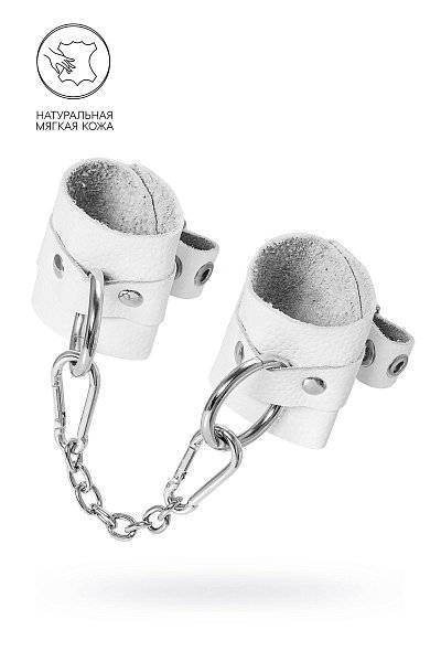 Белые мягкие кожаные наручники с люверсами