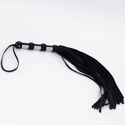 Черный кожаный флоггер со стальной ручкой - 45 см.